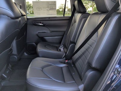 2026 Toyota Highlander XLE