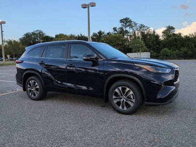 2026 Toyota Highlander XLE