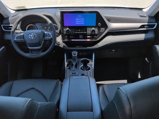 2026 Toyota Highlander XLE