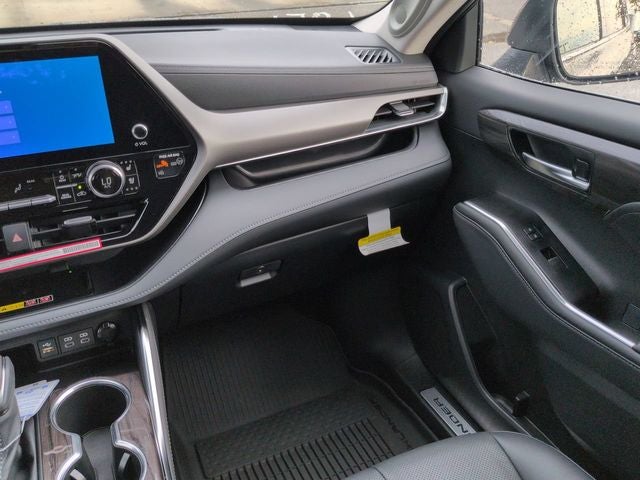 2026 Toyota Highlander Limited