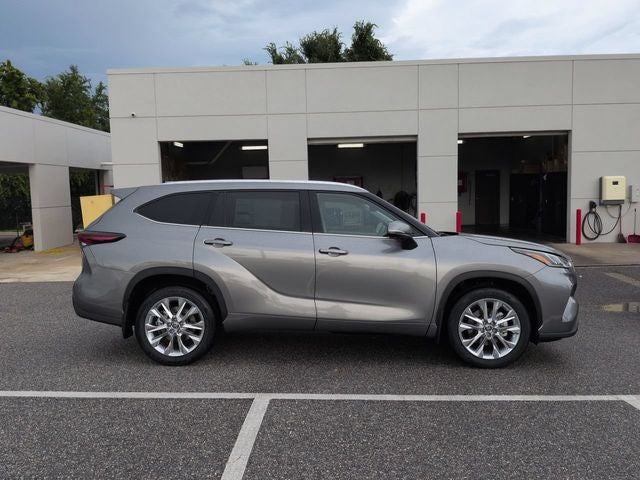 2026 Toyota Highlander Limited