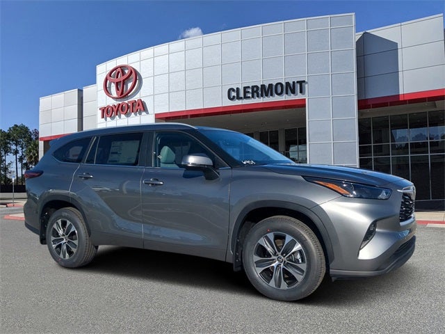 2026 Toyota Highlander XLE