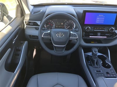 2026 Toyota Highlander XLE