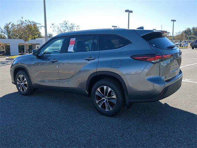 2026 Toyota Highlander XLE