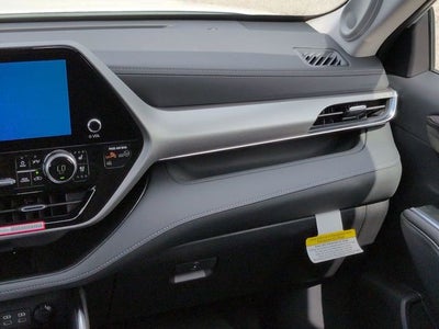 2026 Toyota Highlander Platinum
