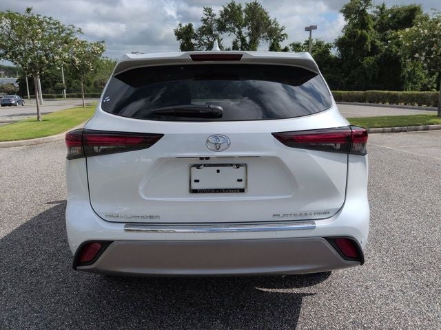 2026 Toyota Highlander Platinum
