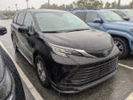 2022 Toyota Sienna LE 8 Passenger