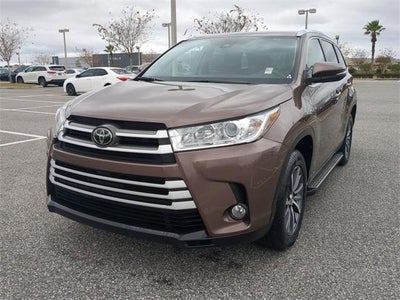 2019 Toyota HIGHLANDER XLE