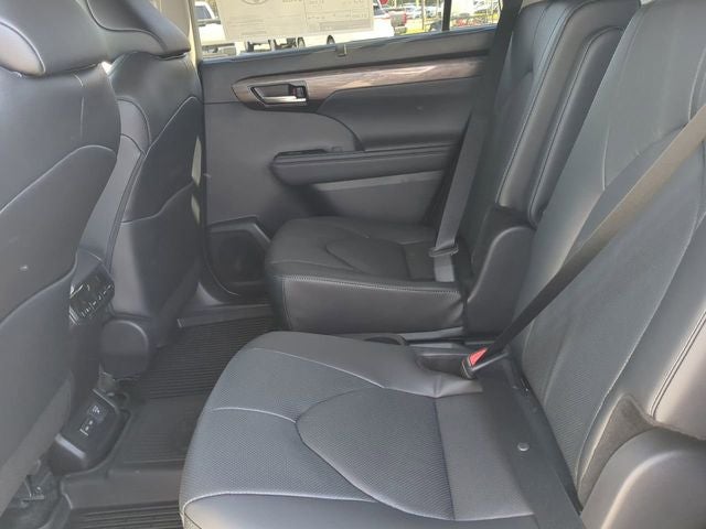 2026 Toyota Highlander Hybrid Hybrid Limited