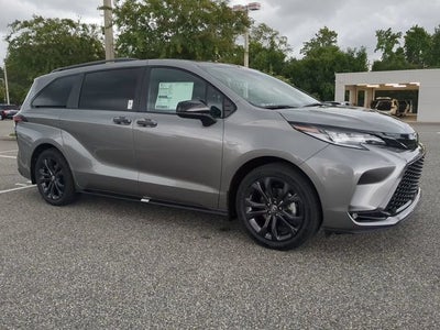 2026 Toyota Sienna XSE 7 Passenger