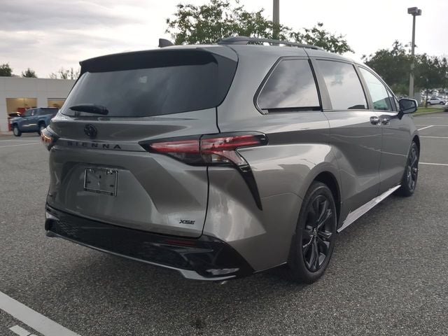 2026 Toyota Sienna XSE 7 Passenger