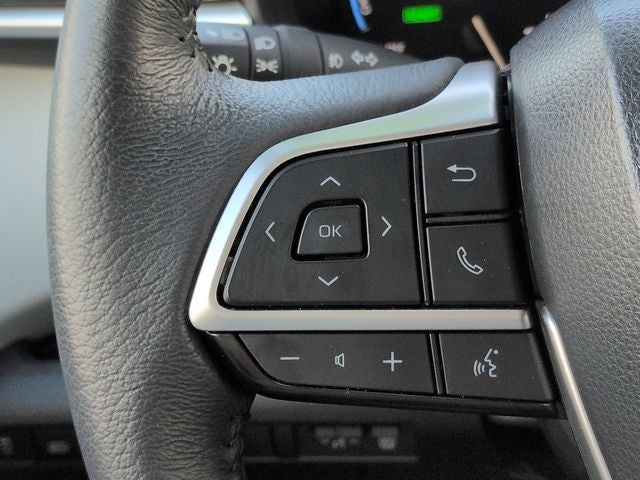 2025 Toyota Sienna XLE 8 Passenger
