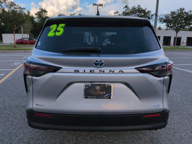 2025 Toyota Sienna XLE 8 Passenger