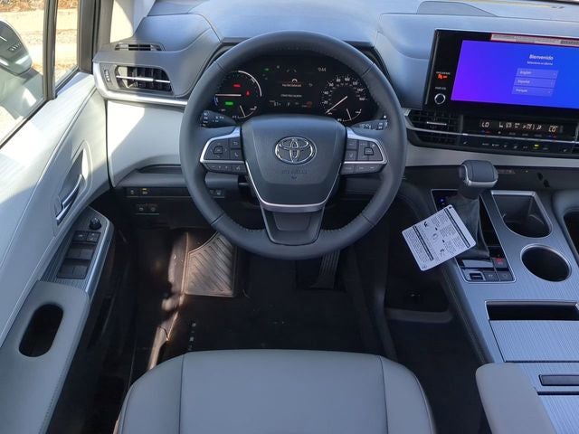 2026 Toyota Sienna XLE 7 Passenger