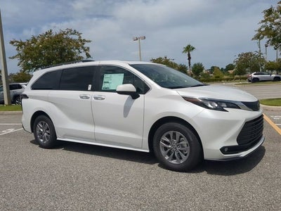 2026 Toyota Sienna XLE 7 Passenger
