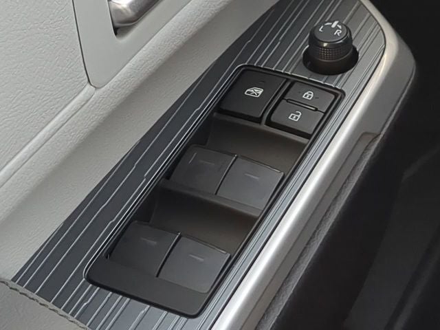 2026 Toyota Sienna XLE 7 Passenger
