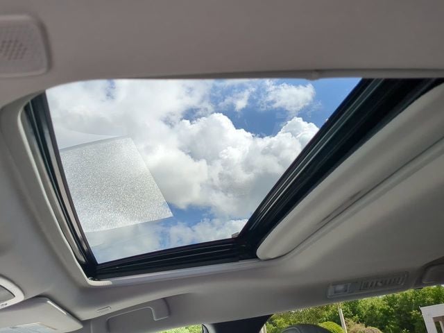 2025 Toyota SIENNA XLE XLE 8 Passenger