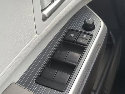 2025 Toyota SIENNA XLE XLE 8 Passenger