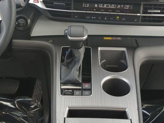 2025 Toyota SIENNA XLE XLE 8 Passenger