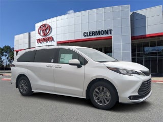 2026 Toyota Sienna XLE