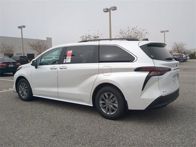 2026 Toyota Sienna XLE 8 Passenger