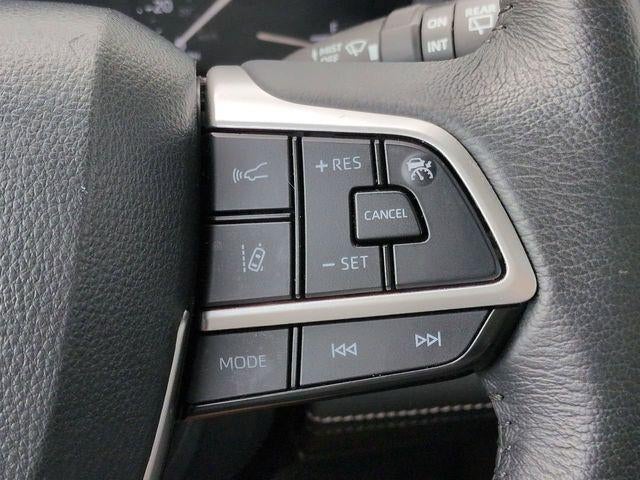 2025 Toyota SIENNA XLE XLE 8 Passenger
