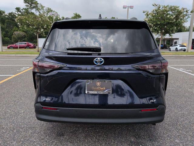 2025 Toyota SIENNA XLE XLE 8 Passenger