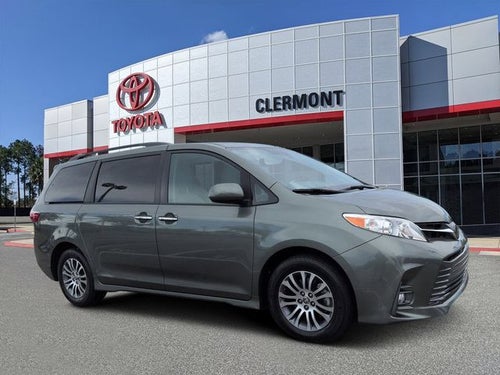 2020 Toyota SIENNA XLE 3.5L XLE 8 Passenger