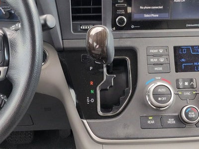 2020 Toyota SIENNA XLE 3.5L XLE 8 Passenger