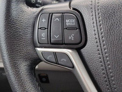 2020 Toyota SIENNA XLE 3.5L XLE 8 Passenger