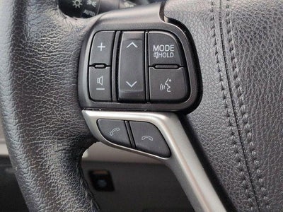 2020 Toyota SIENNA XLE 3.5L XLE 8 Passenger