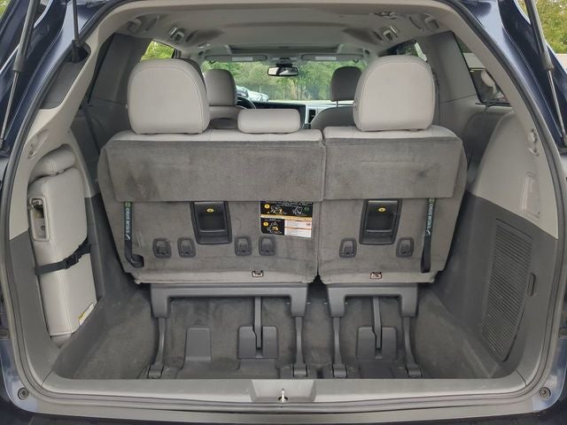 2018 Toyota SIENNA XLE 3.5L XLE 8 Passenger
