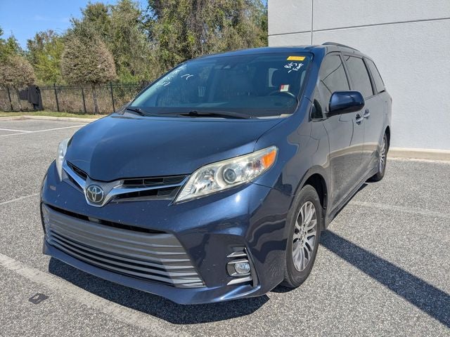 2018 Toyota SIENNA XLE 3.5L XLE