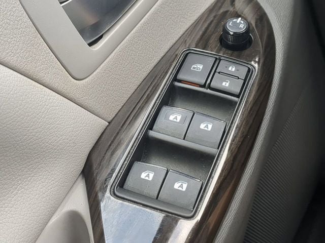 2018 Toyota SIENNA XLE 3.5L XLE 8 Passenger