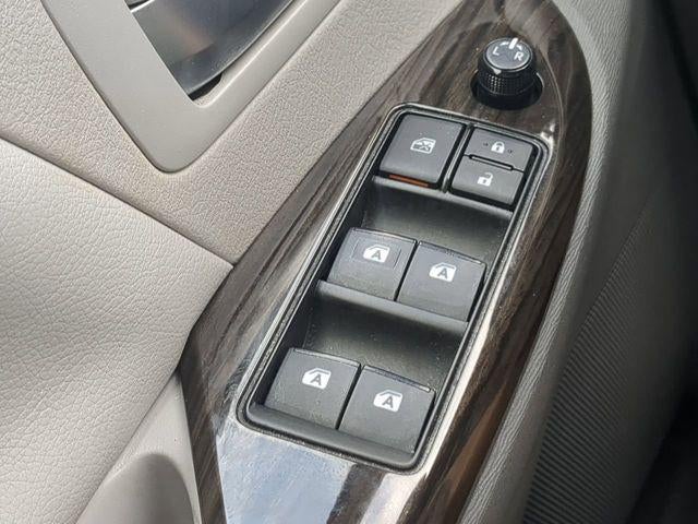 2018 Toyota SIENNA XLE 3.5L XLE 8 Passenger