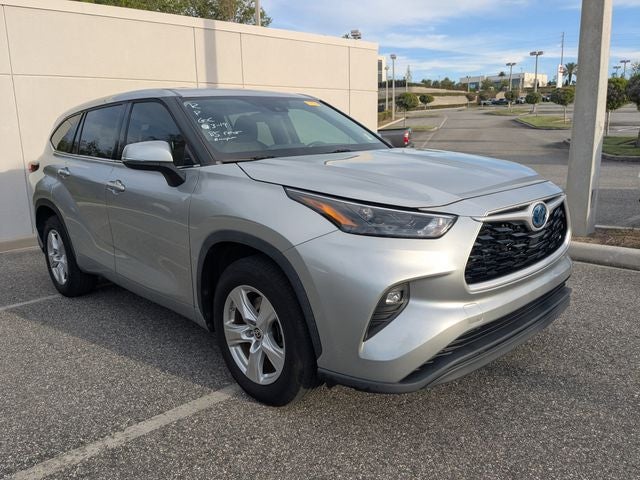 2022 Toyota HIGHLANDER HYBRD LE