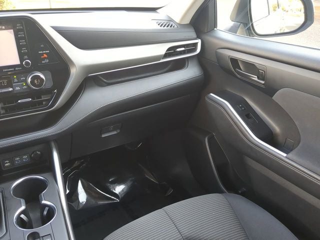 2022 Toyota HIGHLANDER HYBRD LE
