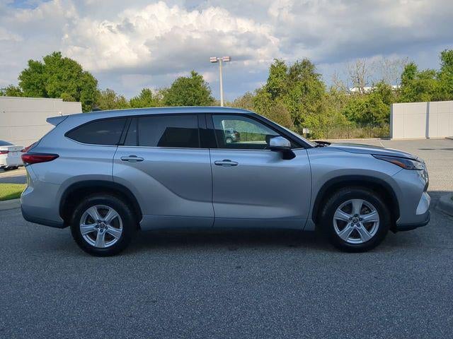 2022 Toyota HIGHLANDER HYBRD LE