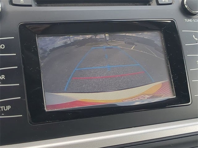 2014 Toyota HIGHLANDER LE