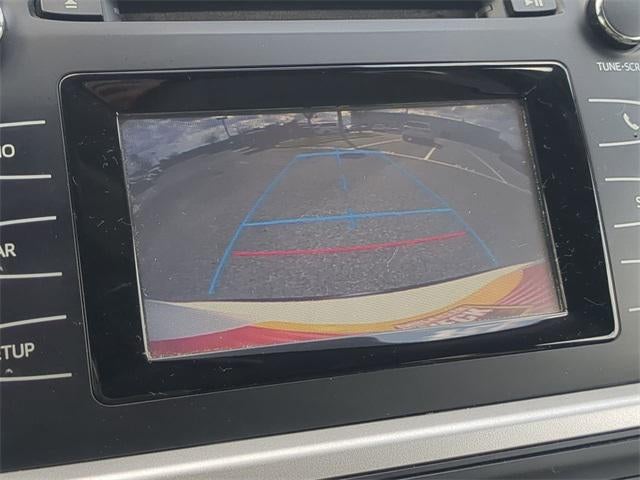 2014 Toyota HIGHLANDER LE