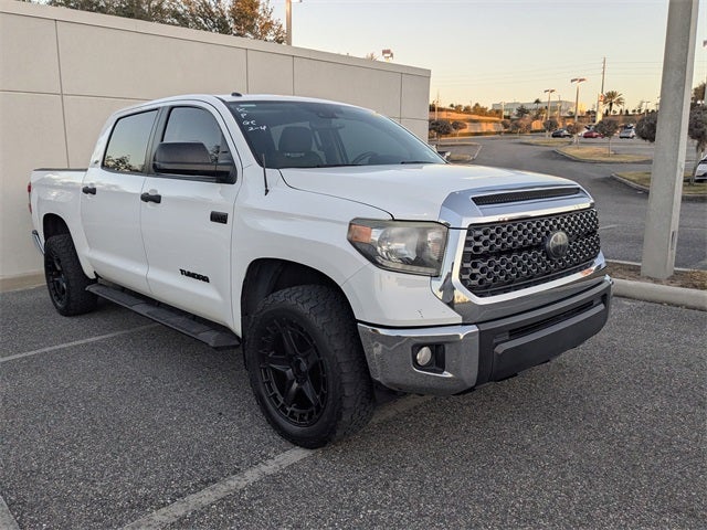 2018 Toyota TUNDRA 4X4 SR5