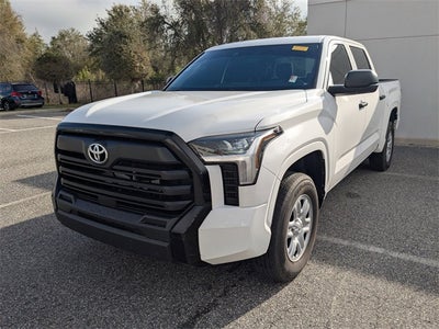 2025 Toyota TUNDRA 4X4 SR