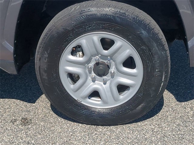 2025 Toyota TUNDRA 4X4 SR