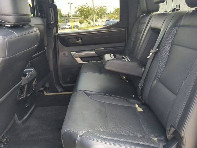 2025 Toyota TUNDRA 4X2 SR5
