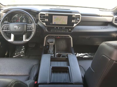 2025 Toyota TUNDRA 4X2 SR5