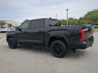 2024 Toyota TUNDRA 4X4 SR5