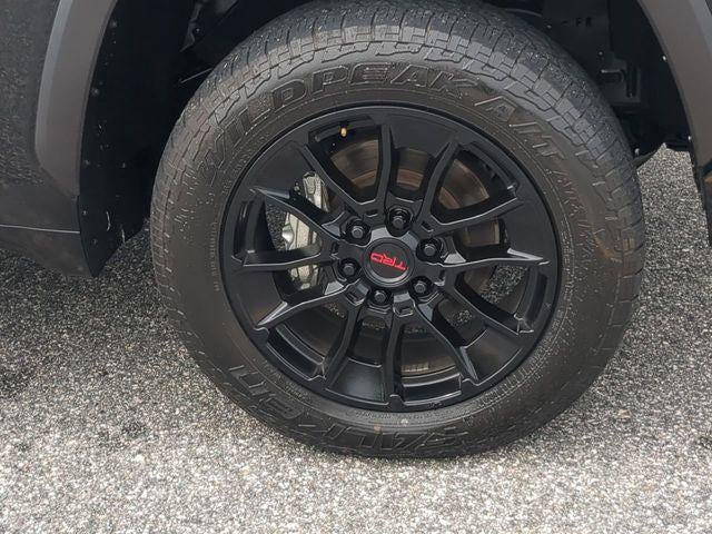 2024 Toyota TUNDRA 4X4 SR5