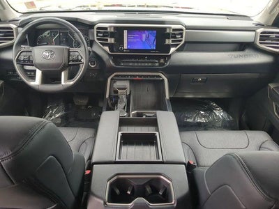 2024 Toyota TUNDRA 4X4 SR5