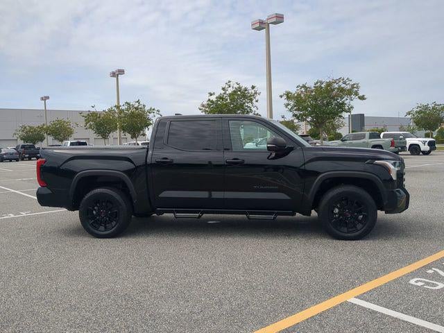 2024 Toyota TUNDRA 4X4 SR5