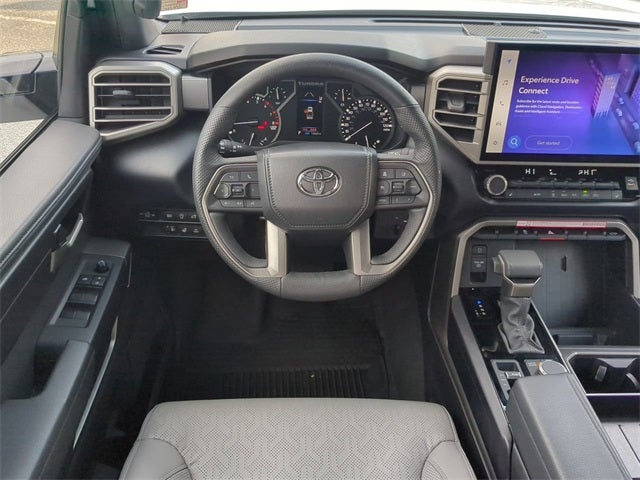2025 Toyota TUNDRA 4X4 SR5